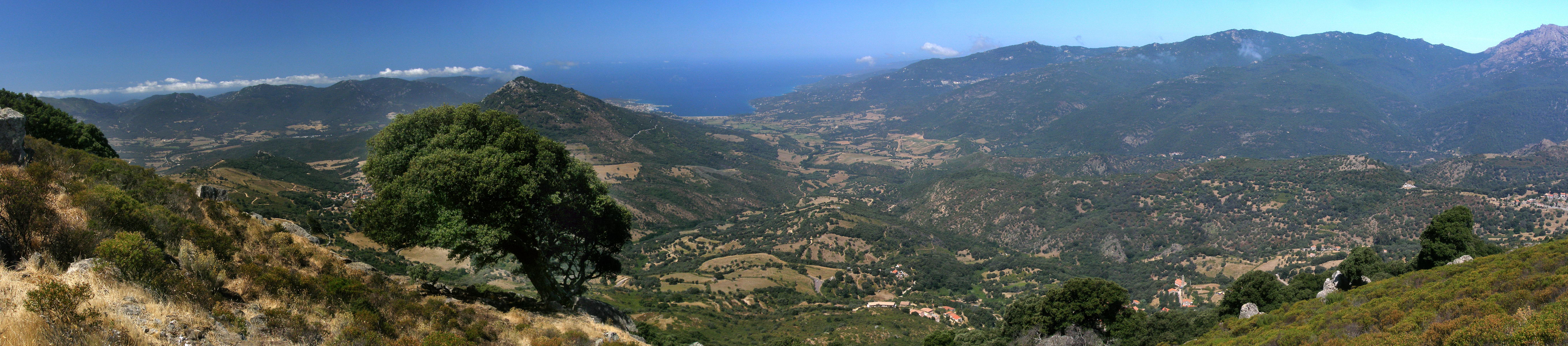 Vue au dessus de Fozzano, Corse